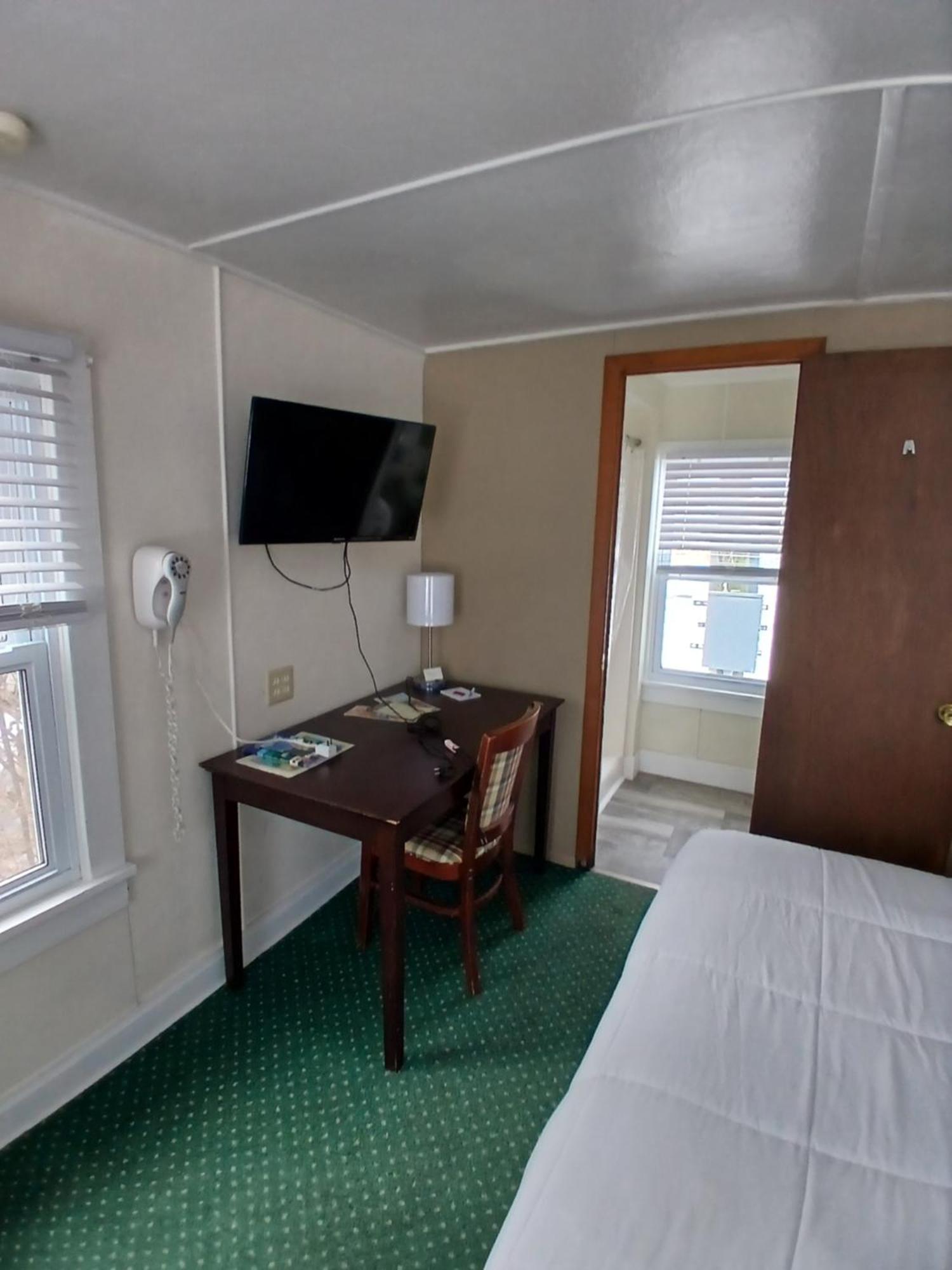 Plantation Motel Huron Eksteriør bilde